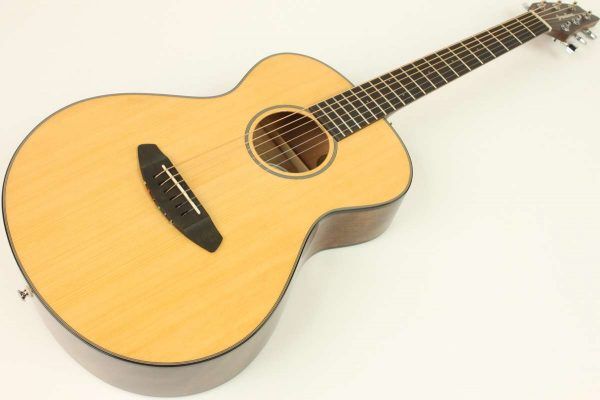 breedlove discovery companion acoustic guitar 3127979