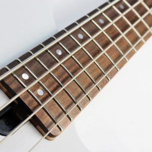 Yamaha TRBX304 4-string bass white fingerboard