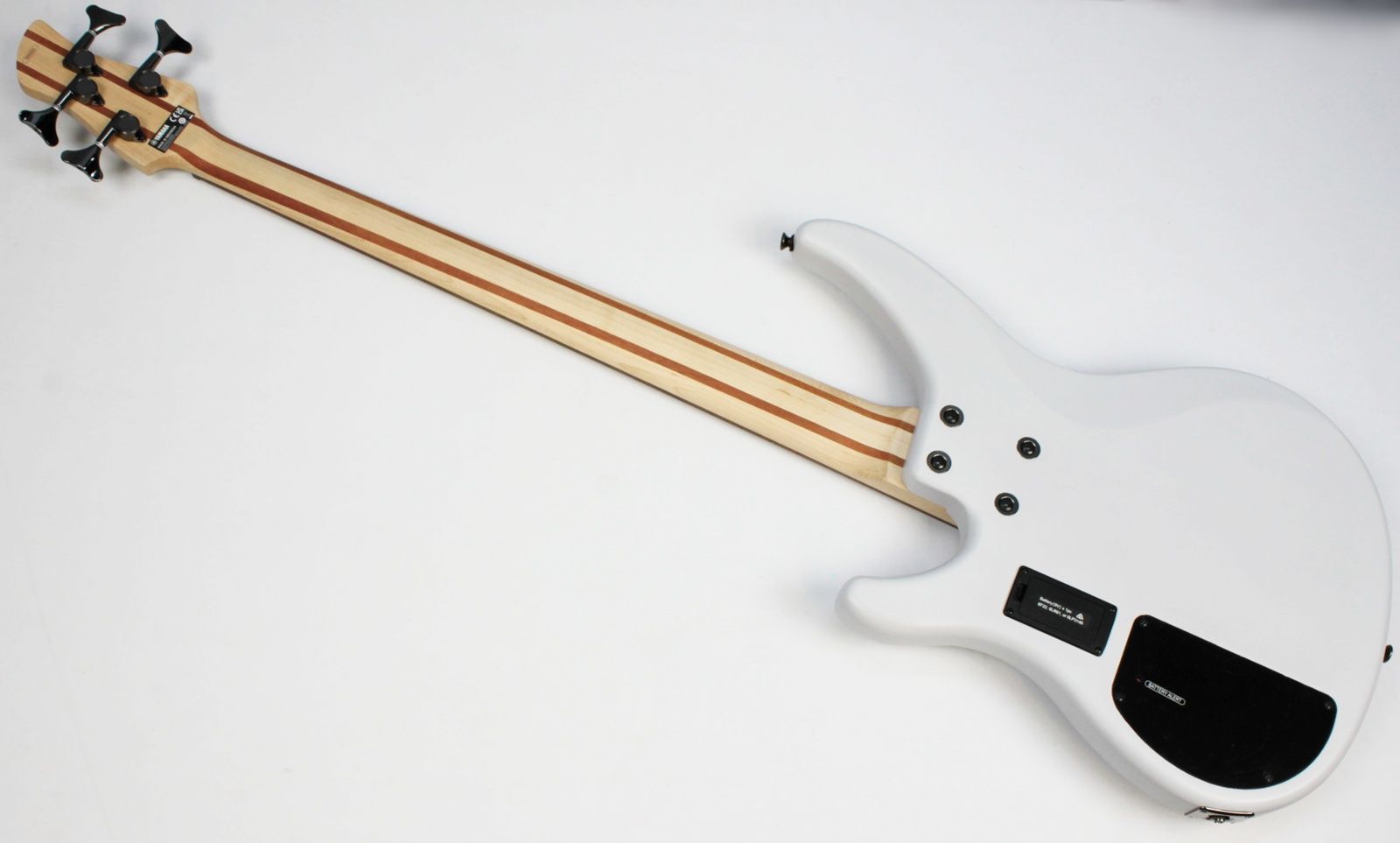 Yamaha TRBX304 4-string bass white back entire