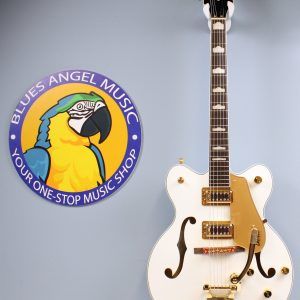 Gretsch G5422TG Electromatic Classic Hollowbody Double-Cut Electric Guitar With Bigsby and Gold Hardware, Snow Crest White