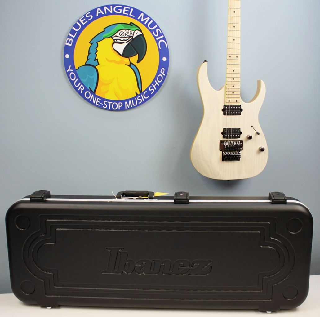 IMG_8568 Ibanez Prestige hard case included with the RG652AHM-AWD