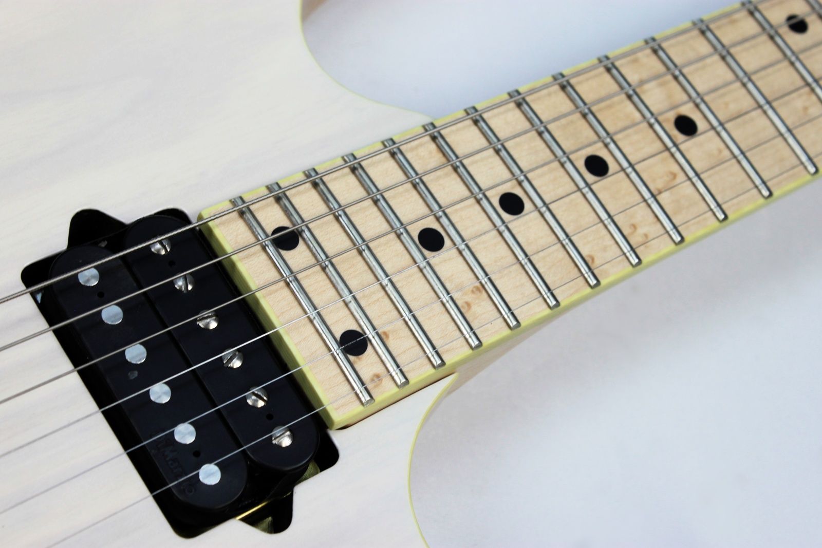 IMG_8577 Super Wizard HP Maple/Walnut neck on the Ibanez RG652AHM-AWD Prestige