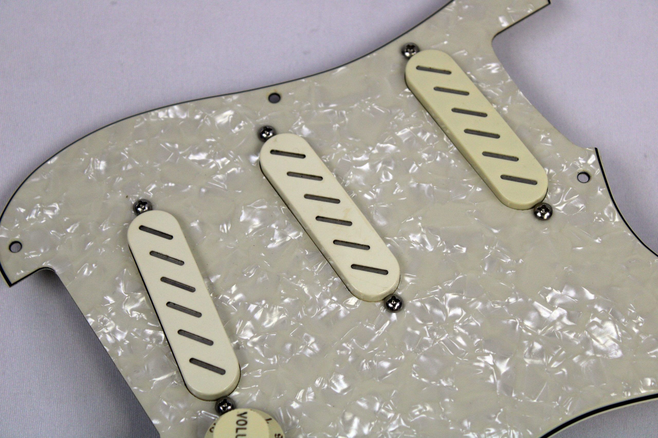 Loaded Pearloid Pickguard with Zexcoil Legacy Series Strat Style Pickup