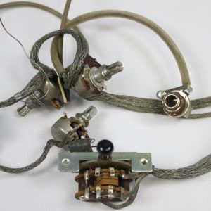 Vintage 1968 Univox Custom Hollow-Body Wiring Harness, Single-Coil Pickups, Japan, USED - Image 4