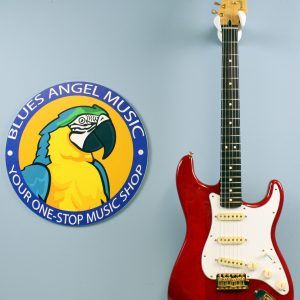 2000-2001 Fender Deluxe Series Stratocaster, Crimson Red Transparent, Gotoh Locking Tuners Upgrade, USED