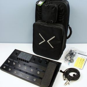 Line 6 Helix Multi-Effects Guitar Pedal with Backpack, USED