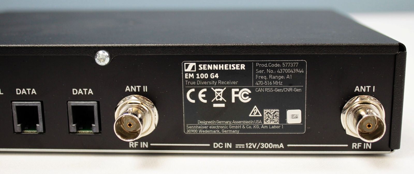 Sennheiser EM 100 G4 back side ports