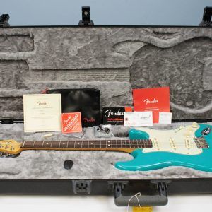 Fender American Professional II Stratocaster 2021 Miami Blue hsc and case candy