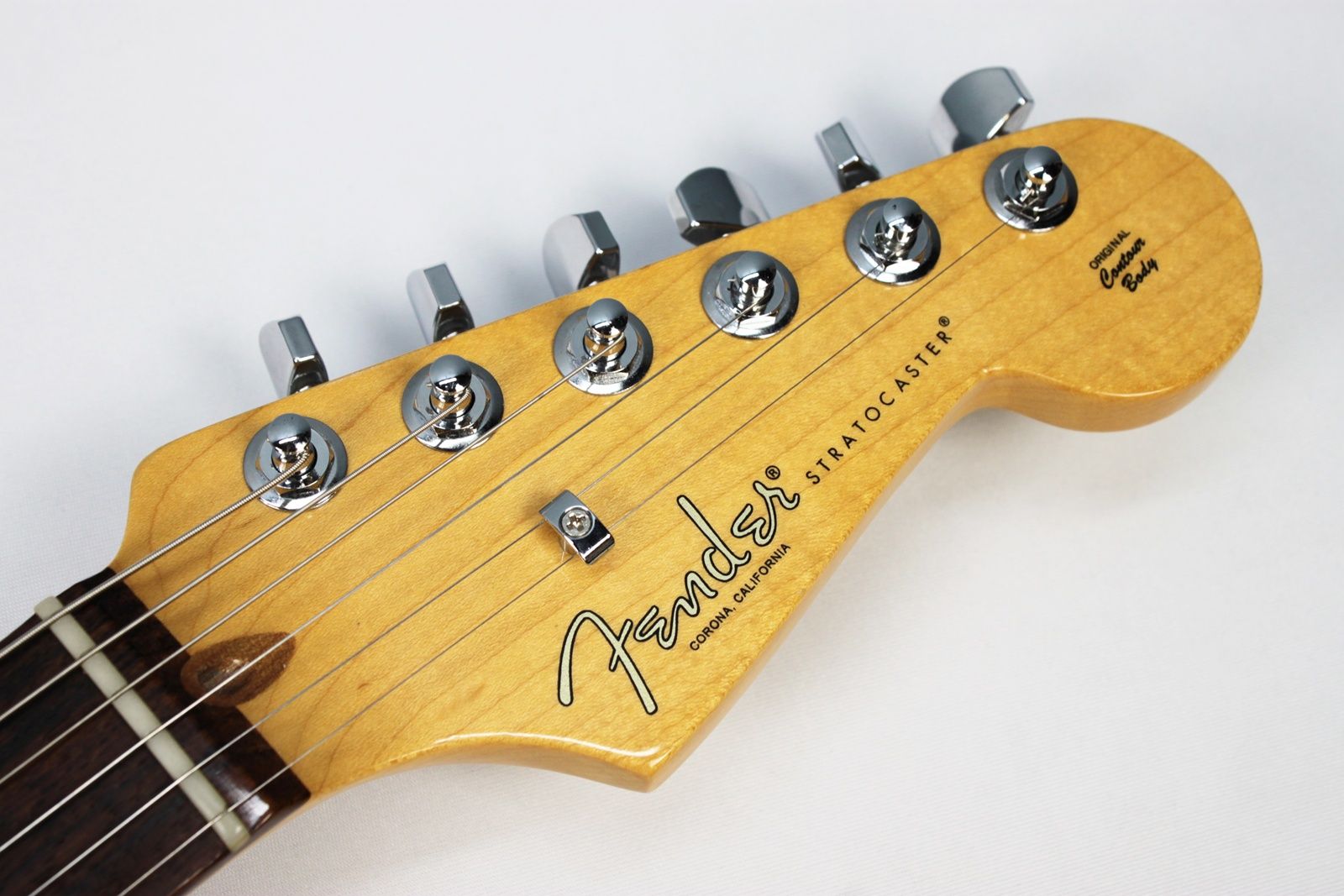 Fender American Professional II Stratocaster 2021 Miami Blue front of guitar