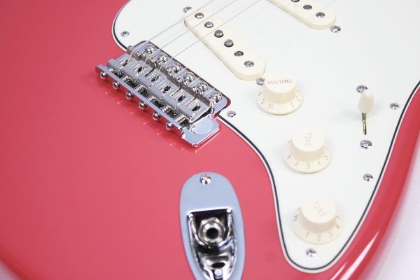 Brand new Fender Limited Edition American Vintage II ’61 Stratocaster in Fiesta Red strat tremolo