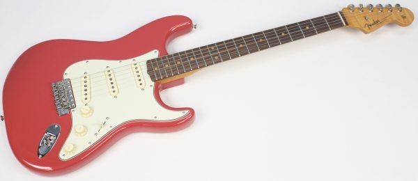 Brand new Fender Limited Edition American Vintage II ’61 Stratocaster in Fiesta Red front of the whole instrument