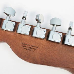 Fender Acoustasonic Standard Telecaster Honey Burst back of headstock with fender tuning machines