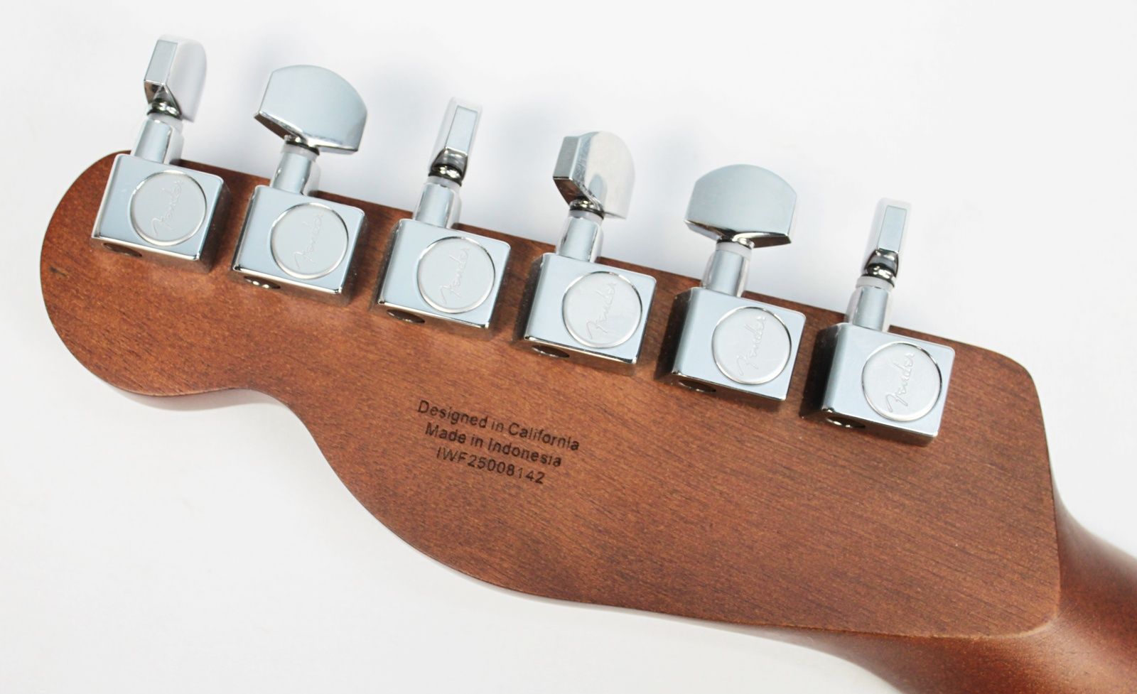 Fender Acoustasonic Standard Telecaster Honey Burst back of headstock with fender tuning machines