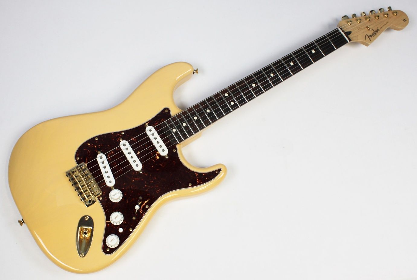 fender-deluxe-player-strat-stratocaster-mim-2015-entire-front