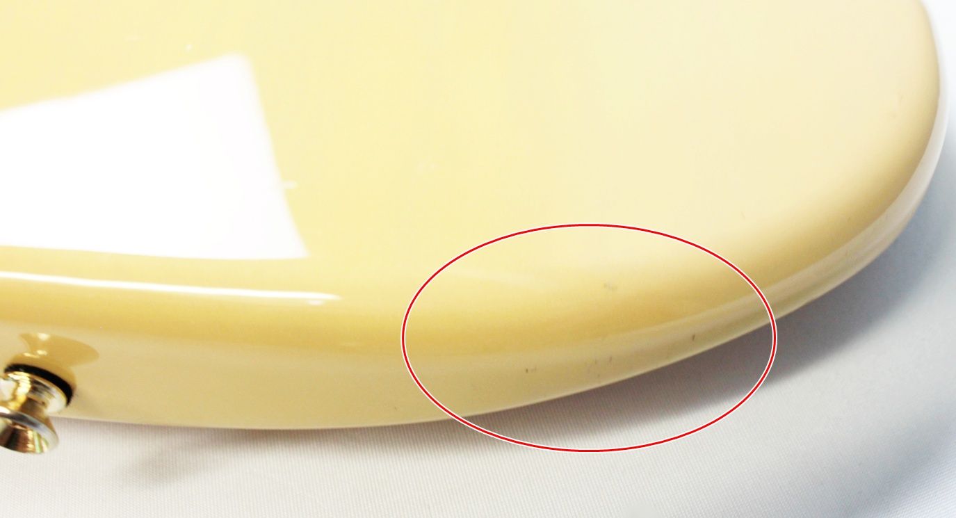 fender-deluxe-player-strat-stratocaster-mim-2015-strap-buttons