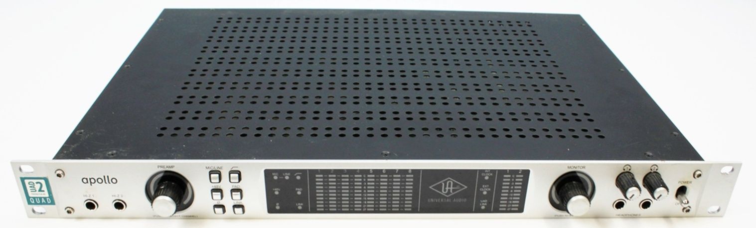 apollo-uad-2-quad-silver-pre-amp-audio-interface-main