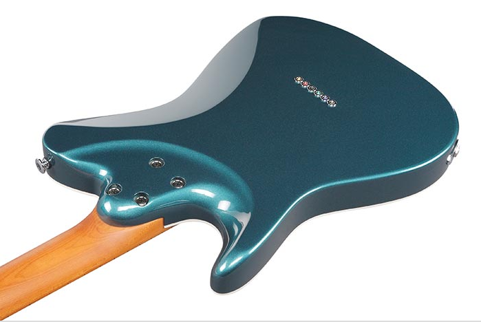 Screenshot 2025-11-17 122315 Side view showing body contours and chrome hardware