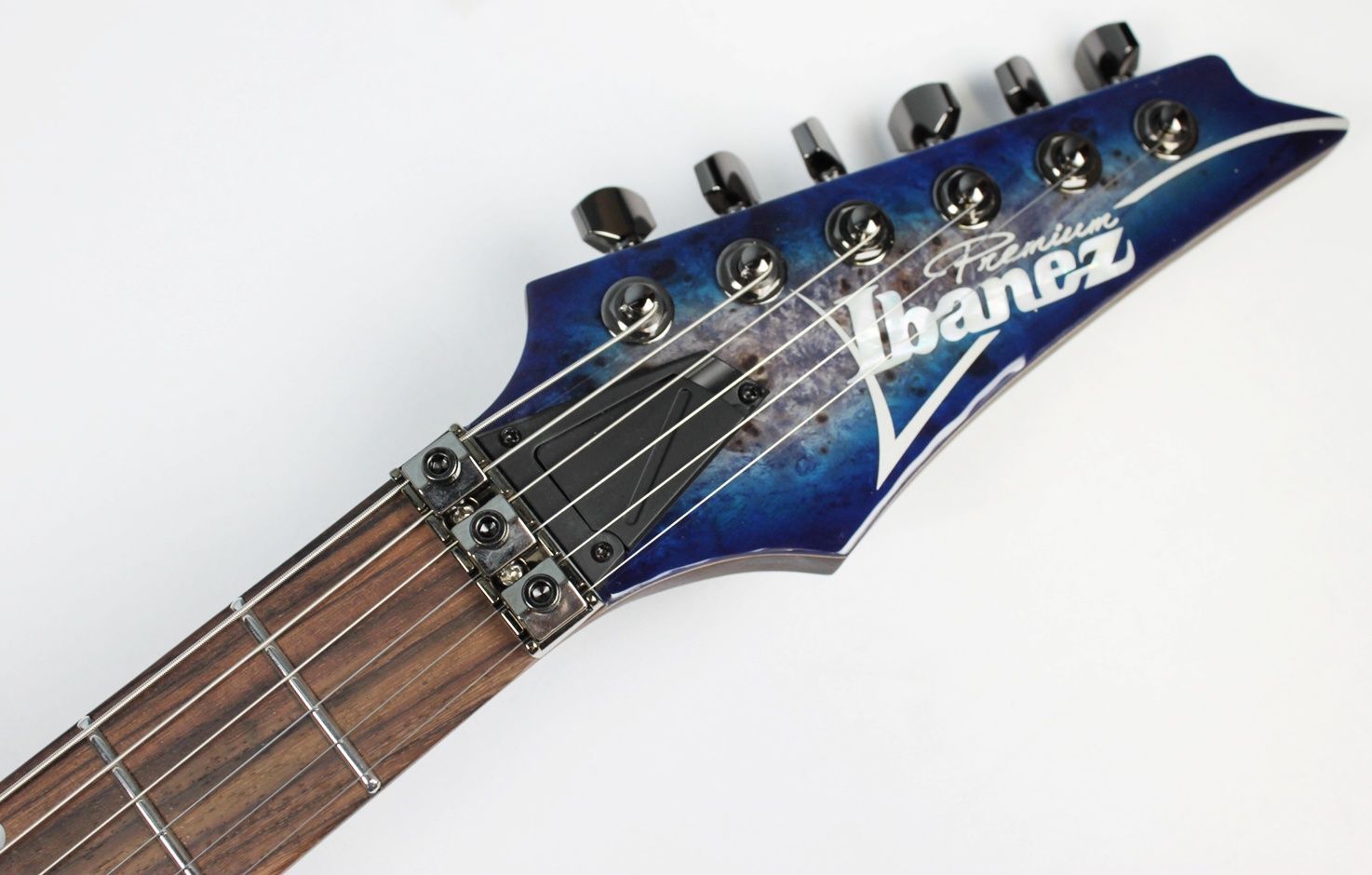 IMG_8506 Ibanez S1070PBZ-CLB headstock and Gotoh MG-T tuners