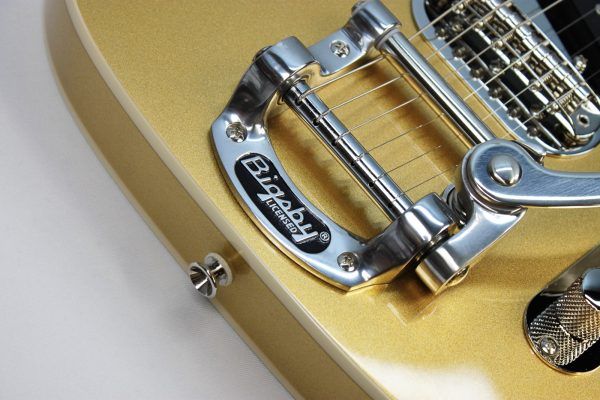 Squier Classic Vibe '60s Telecaster Custom SH Bigsby 2025 - Present - Aztec Gold licensed bigsby