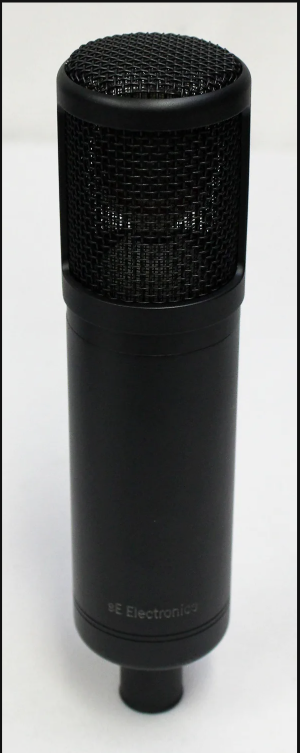 sE2200 microphone close-up of grille and capsule
