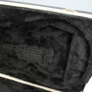 Fender 80s Hard Shell Case black interior