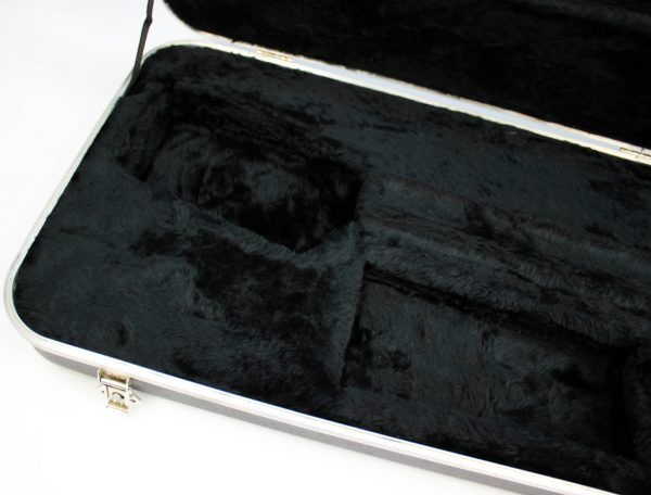 Fender 80s Hard Shell Case molded interior