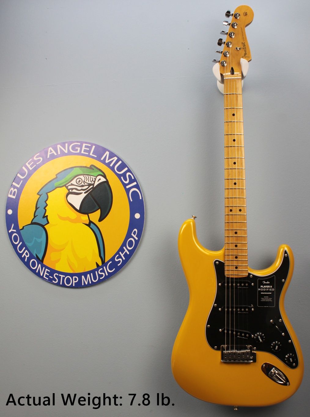 Fender Player II Modified Stratocaster Sunshine Yellow Landing Photo