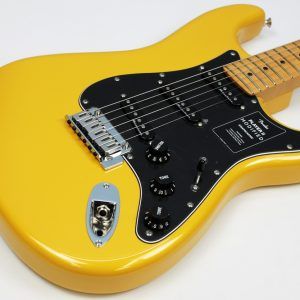 Fender Player II Modified Stratocaster Sunshine Yellow front of body angled
