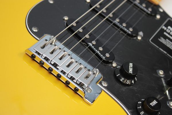 Fender Player II Modified Stratocaster Sunshine Yellow strat style bridge tremolo system