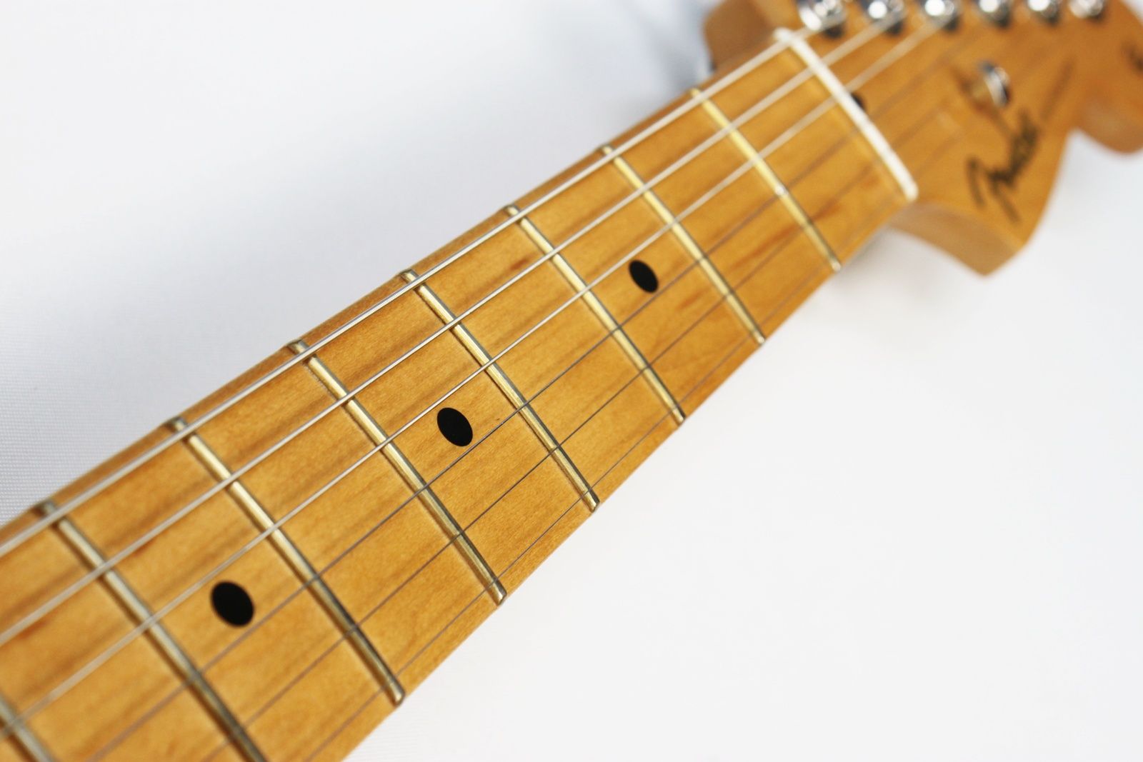Fender Player II Modified Stratocaster Sunshine Yellow maple fingerboard