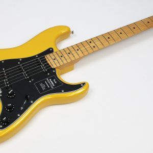 Fender Player II Modified Stratocaster Sunshine Yellow front of the whole instrument
