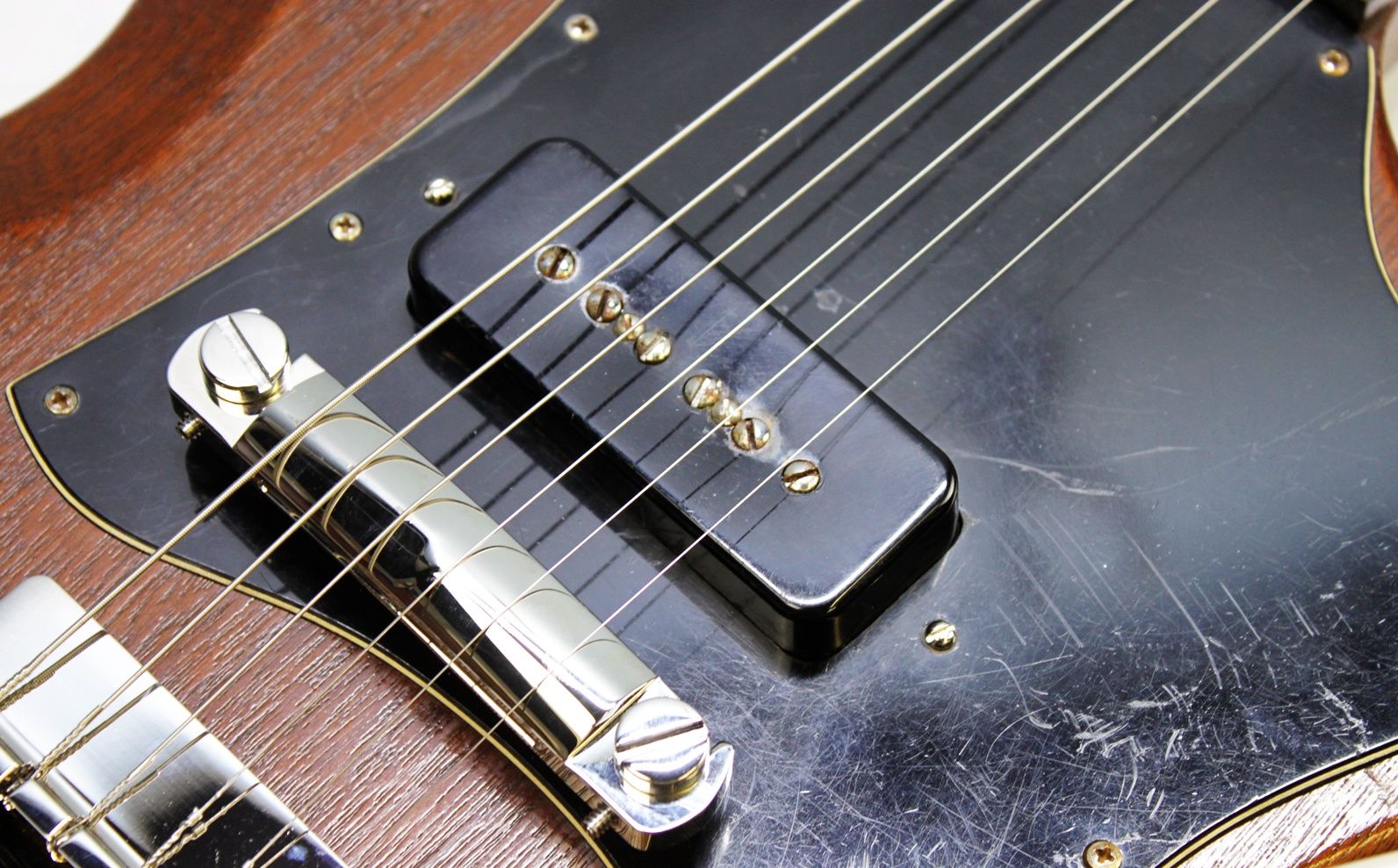 Gibson SG Junior, Gibson SG Junior Large Guard, Early 70s Gibson SG, 1970s Gibson SG Junior, Vintage Gibson SG, Gibson SG Natural Finish, Natural SG Junior, Gibson P90, Vintage P90 Guitar, Gibson Solid Body Electric Guitar, Made in USA Gibson, Vintage Gibson Electric, Large Pickguard SG, Norlin Era Gibson, Classic Rock Guitar, Blues Guitar, Vintage Guitar, Collector Grade Guitar, Player Grade Vintage Guitar, Resonant SG Junior, Chunky Neck Gibson, Single Pickup Gibson, Gibson Junior Model, Vintage SG Player, Early 70s SG, Natural Finish Gibson SG, Gibson SG Junior Natural, Amazing Player, Ready to Go, Vintage Electric Guitar, USA Made Guitar, Gibson Guitar, Retro Rock Guitar, Classic Gibson Tone, Vintage P90 Tone, SG Junior Large Guard Natural, Early 1970s Gibson SG Junior, Vintage Gibson USA, Natural Wood Grain SG, Gibson SG Single Cutaway, Gig Ready Guitar