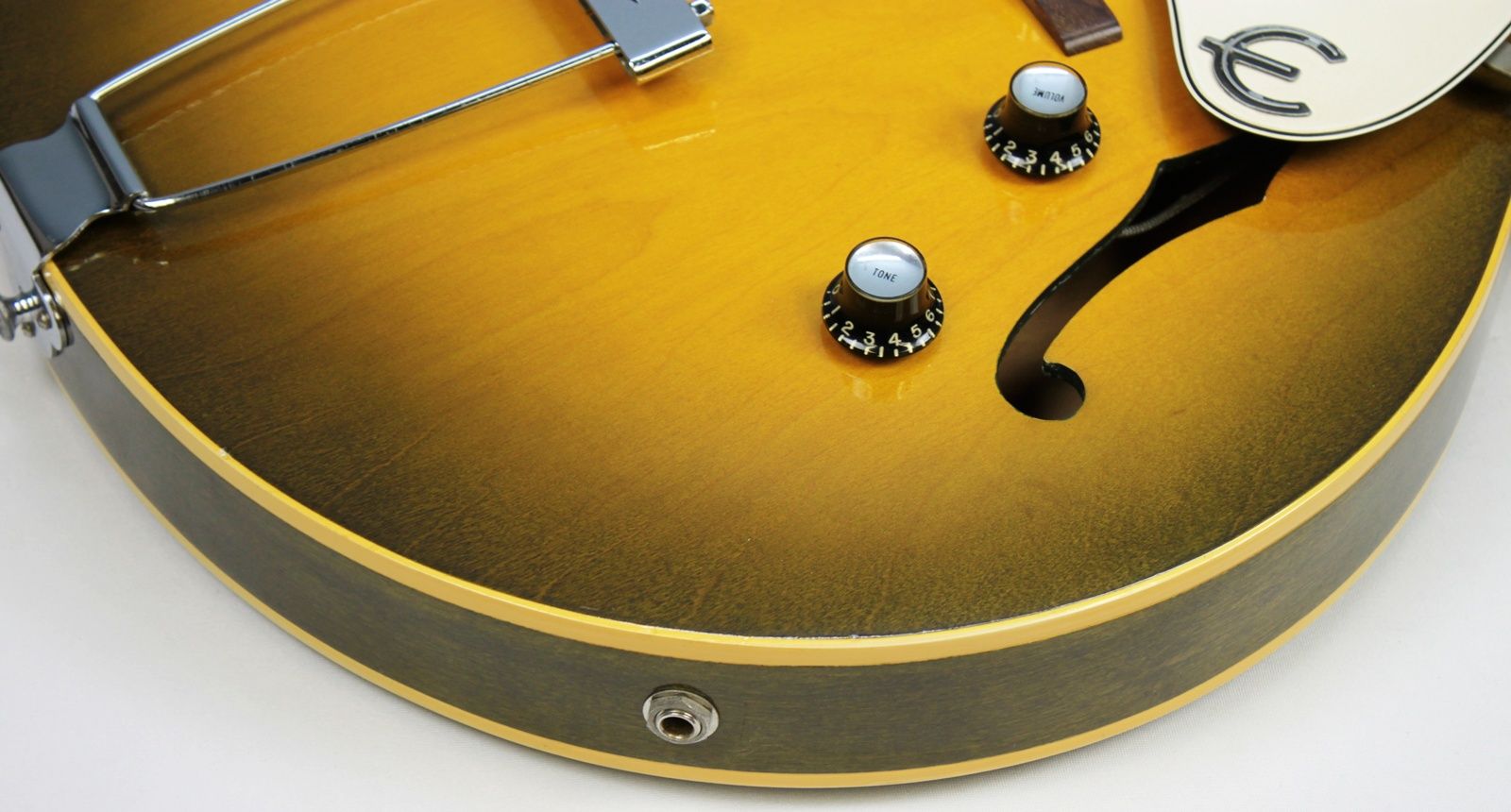 1966 Epiphone Sorrento - E452T - Hollowbody Archtop - Royal Olive Burst binding output jack & tone controls