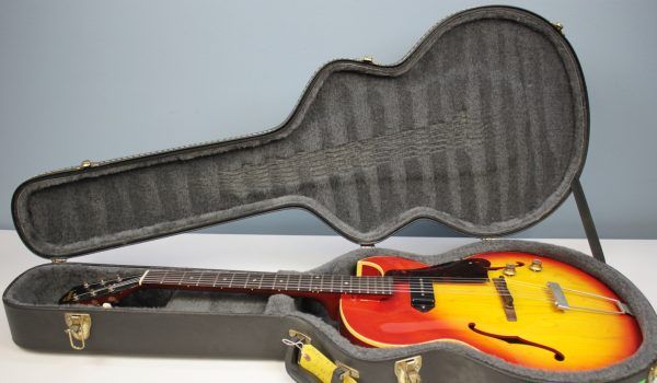 Gibson ES-125C 1965 - Cherry Sunburst non original case included