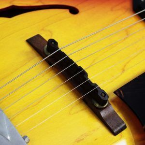 Gibson ES-125C 1965 - Cherry Sunburst rosewood bridge