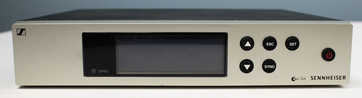 Sennheiser EM 100 G4 screen and buttons control interface
