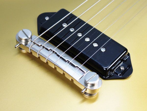 Epiphone Jared James Nichols Blues Power Les Paul Custom Gold p90 pickup and wrap around bridge