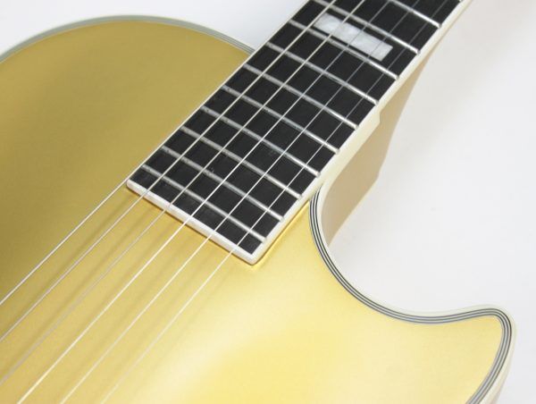 Epiphone Jared James Nichols Blues Power Les Paul Custom Gold ebony fretboard