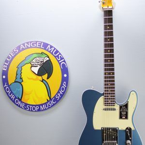 Fender, American Ultra Luxe, Vintage '60s Telecaster, Telecaster Custom, Lake Placid Blue, electric guitar, USA made, alder body, rosewood fingerboard, Pure Vintage '63 pickups, nitro lacquer, Heirloom lacquer, double bound Telecaster, modern D neck, compound radius, stainless steel frets, locking tuners, S-1 switching, premium Fender Telecaster, boutique Tele tone, vintage style Tele, modern playability, Fender USA, Telecaster electric guitar, 2025 Fender, Lake Placid Blue Tele, custom Telecaster, high end Telecaster, Corona California, 22 fret Telecaster, Fender Ultra Luxe, mint green pickguard, bound body Tele, professional guitar, collectible Fender, Telecaster custom shop inspired, classic Tele tone, contemporary Telecaster, Fender guitar, electric guitar, blues guitar, rock guitar, country guitar, studio guitar, stage guitar