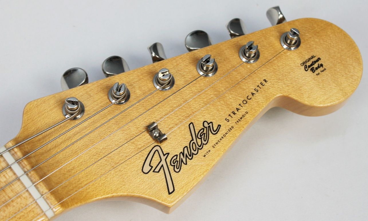 Fender Custom Shop B5 Postmodern Stratocaster 2025 - Two Tone Sunburst front of headstock