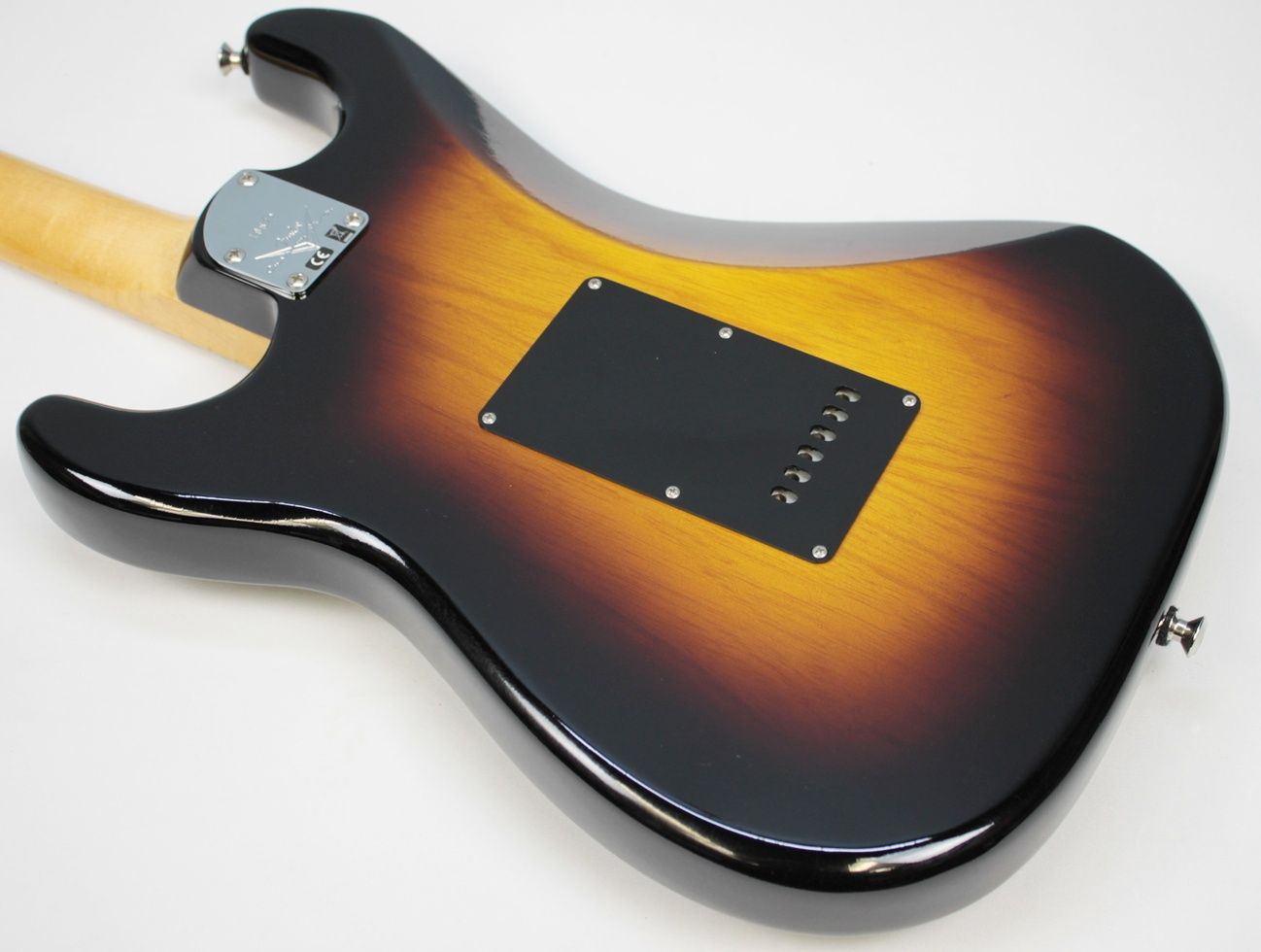 Fender Custom Shop B5 Postmodern Stratocaster 2025 - Two Tone Sunburst back of instrument