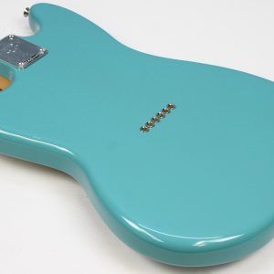 Fender Player II Mustang 2026 - Aquatone Blue back of body angled