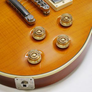 Larrivée RS-4, Larrivée RS4, Larrivée Electric Guitar, RS-4 Amber, Amber Finish, Single Cut Guitar, Flamed Maple Top, Mahogany Body, Mahogany Neck, Rosewood Fingerboard, Set Neck Guitar, Larrivée Humbuckers, TonePros Bridge, Schaller Tuners, CTS Electronics, Luxe Bumblebee Capacitors, Boutique Electric Guitar, Canadian Guitar Maker, Premium Electric Guitar, Dual Humbucker Guitar, Rock Guitar, Blues Guitar, Classic Rock, Vintage Style Electric, 2008 Larrivée, Amber Burst, Single Cutaway, High-End Electric Guitar, Made in Canada, Larrivee RS-4 Amber, Used Larrivée Guitar, Rare Larrivée Electric, Flame Maple Top Guitar, Sustain Rich Guitar, Collector Grade Guitar, Professional Guitar, Electric Guitar 2008