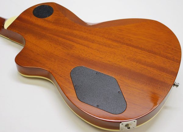 Larrivée RS-4, Larrivée RS4, Larrivée Electric Guitar, RS-4 Amber, Amber Finish, Single Cut Guitar, Flamed Maple Top, Mahogany Body, Mahogany Neck, Rosewood Fingerboard, Set Neck Guitar, Larrivée Humbuckers, TonePros Bridge, Schaller Tuners, CTS Electronics, Luxe Bumblebee Capacitors, Boutique Electric Guitar, Canadian Guitar Maker, Premium Electric Guitar, Dual Humbucker Guitar, Rock Guitar, Blues Guitar, Classic Rock, Vintage Style Electric, 2008 Larrivée, Amber Burst, Single Cutaway, High-End Electric Guitar, Made in Canada, Larrivee RS-4 Amber, Used Larrivée Guitar, Rare Larrivée Electric, Flame Maple Top Guitar, Sustain Rich Guitar, Collector Grade Guitar, Professional Guitar, Electric Guitar 2008