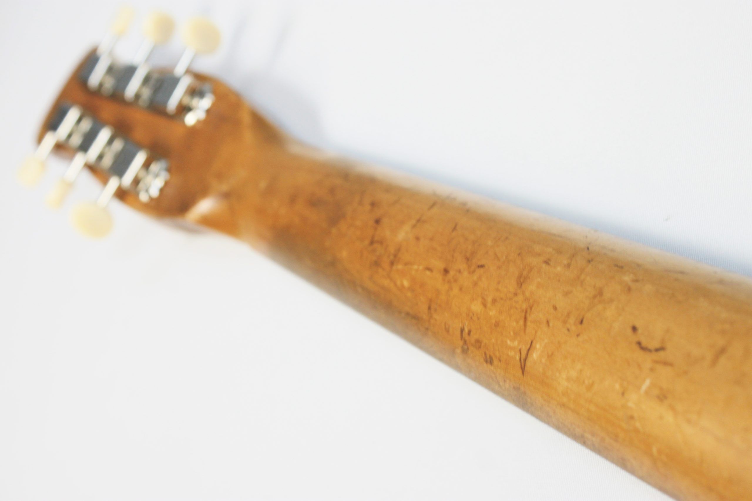 Silvertone U1 1960 - Brown - Bottle Neck Headstock - Amazing Upgrades back of neck