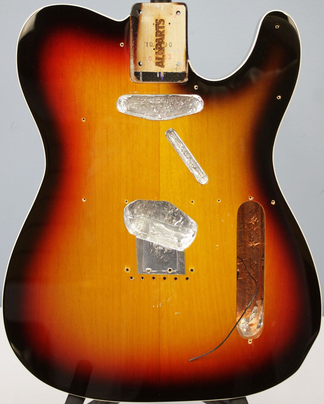 All Parts - TBF-3SBB Tele Body - 3-Tone Sunburst body front facing