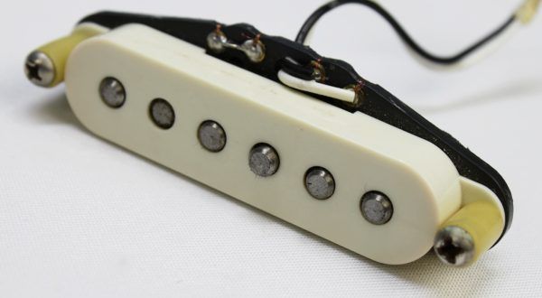 Fender Vintage Noiseless Strat Single Coil Middle / Neck Guitar Pickup PU - Vintage White main photo