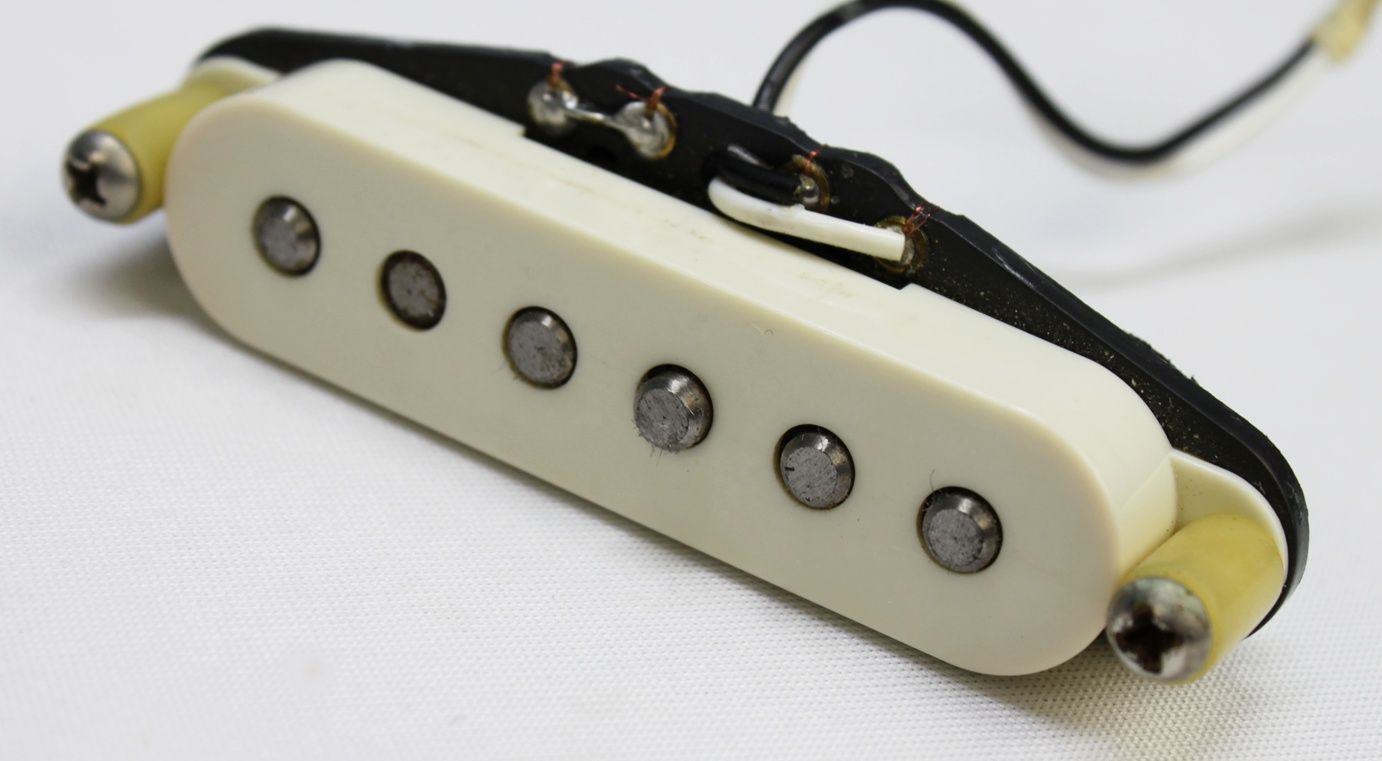 Fender Vintage Noiseless Strat Single Coil Middle / Neck Guitar Pickup PU - Vintage White main photo