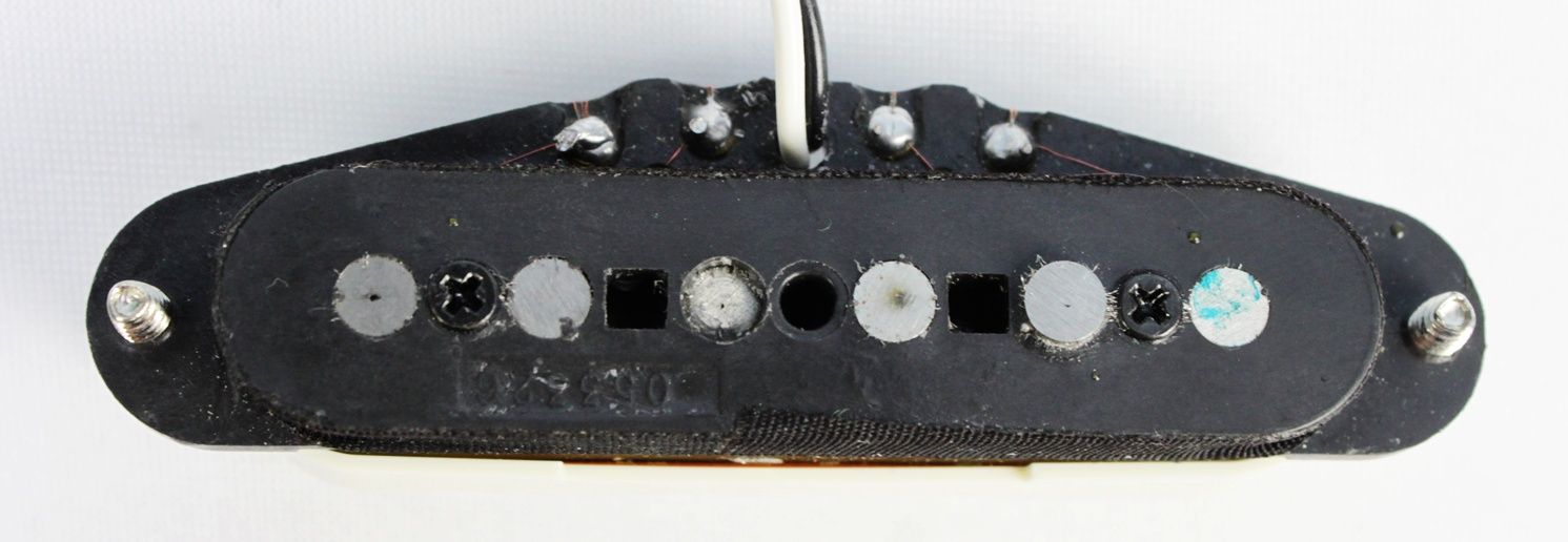 Fender Vintage Noiseless Strat Single Coil Middle / Neck Guitar Pickup PU - Vintage White back of pickup