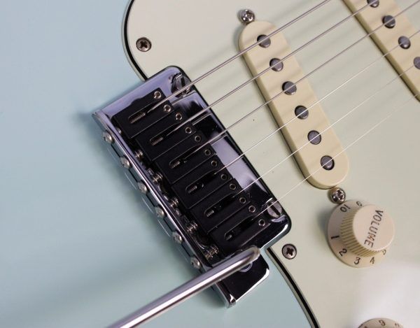 Fender American Professional Limited Edition Rosewood Neck Stratocaster 2017 - Daphne Blue **Upgraded Pickups** block saddles